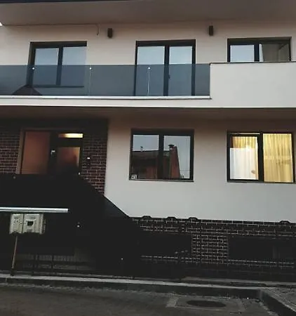 Aparthotel 7-17 Arena