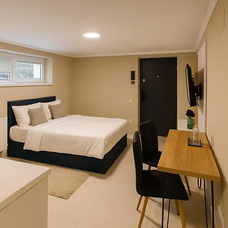 Apartments 7-17 Arena Central Suites Клуж-Напока