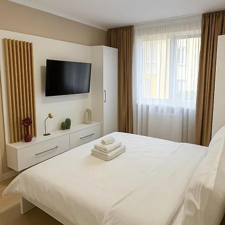 Apartments 7-17 Arena Central Suites 4*