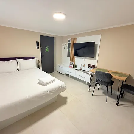 Apartments 7-17 Arena Central Suites 4* Cluj-Napoca