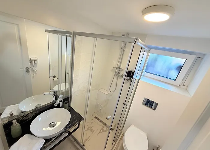 Appart hôtel Arena 7-17 4*