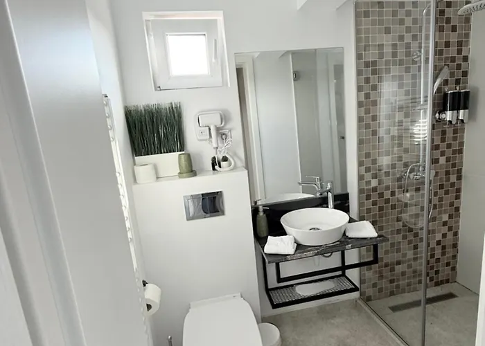 Arena 7-17 Apartahotel 4*