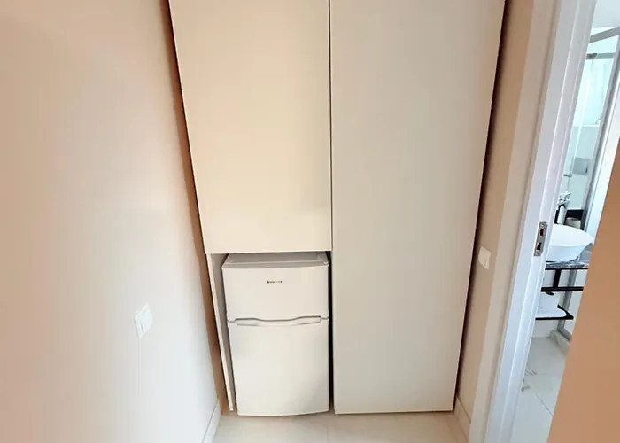 Arena 7-17 Apartahotel 4*